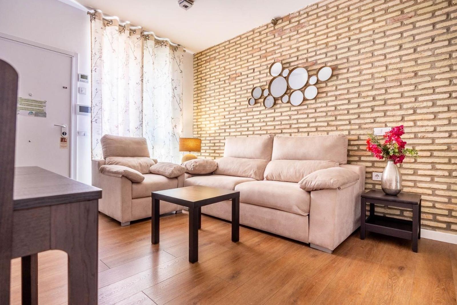 Apartamentos Poemas & Rimas De Becquer Séville Extérieur photo